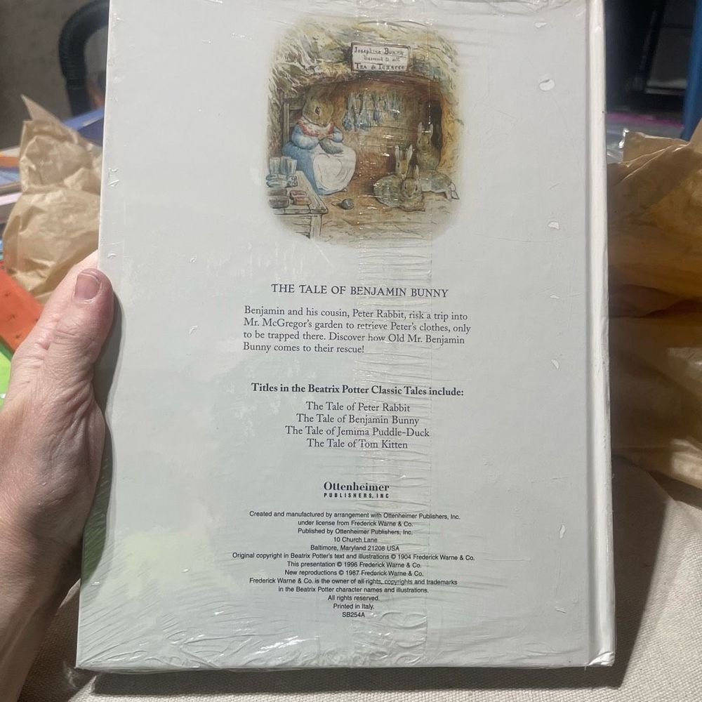 Brand New Vintage Classics Beatrix Potter Set of 4 Large Hardcover Books - Picture 5 of 5